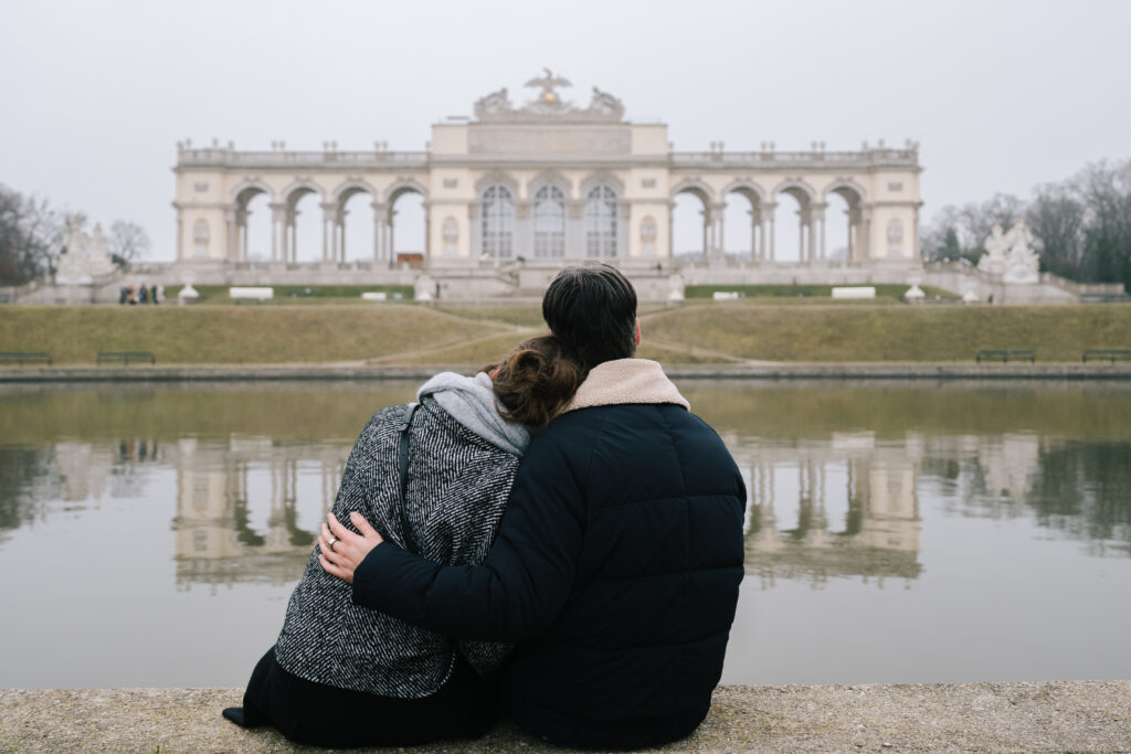 surprise proposal photoshoot in Vienna